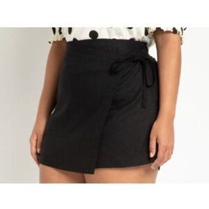EUC SZ 18 Eloquii Black Wrap Front Skort Retail $70